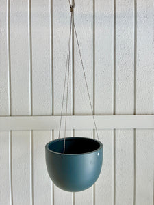 Clifton Hanging Pot